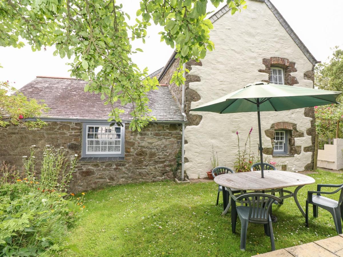 Badger Cottage Mawgan Ngoại thất bức ảnh
